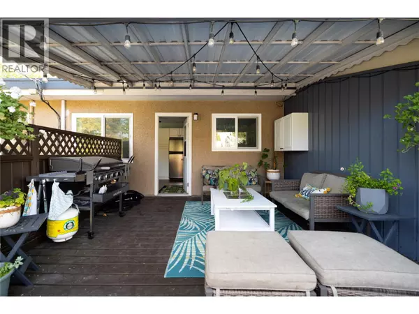 Kelowna, BC V1Y6R7,1420 Bernard Avenue