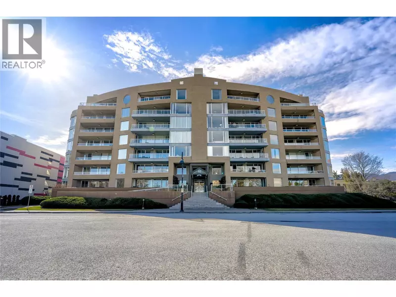 86 LAKESHORE DR East #304, Penticton, BC V2A1B5