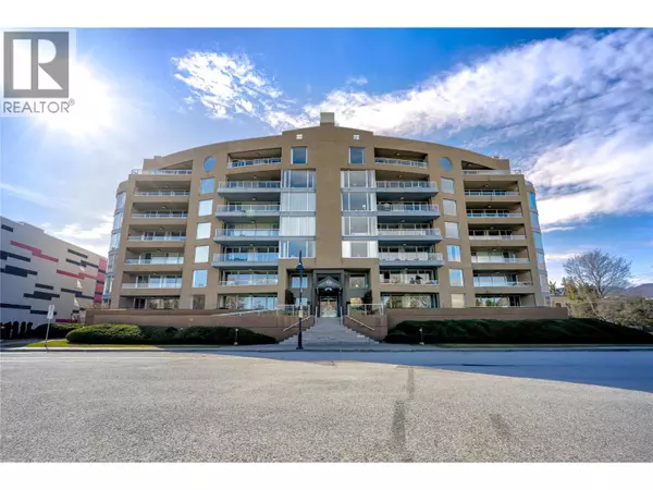 86 LAKESHORE DR East #304, Penticton, BC V2A1B5