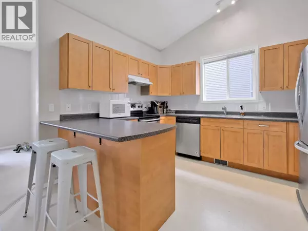 West Kelowna, BC V1Z3L4,2210 Horizon DR #13