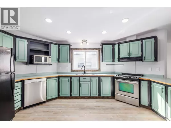 Kelowna, BC V4V1R5,720 Commonwealth RD #234