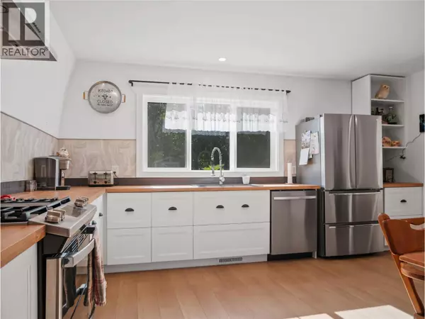 Dawson Creek, BC V1G4H4,12094 233 Road