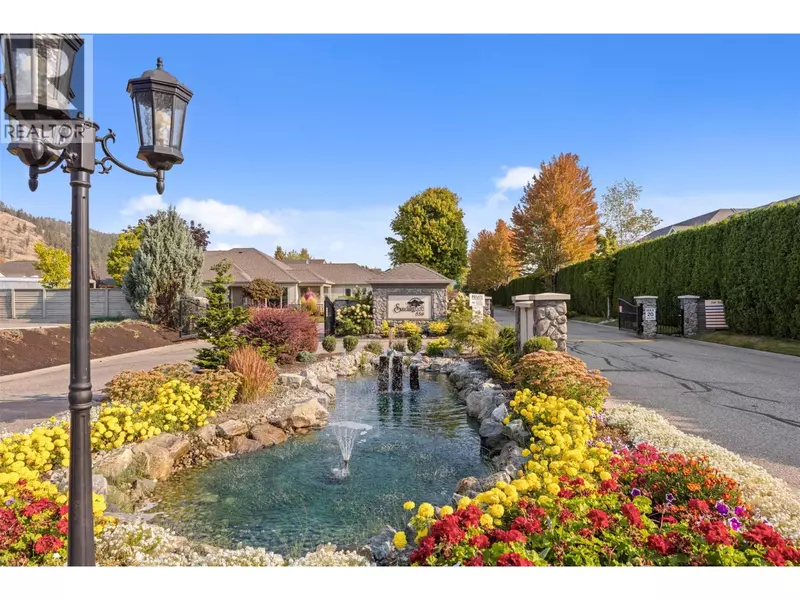 550 Yates RD #363, Kelowna, BC V1V1Z4