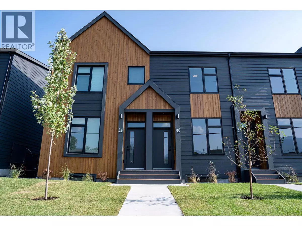 Revelstoke, BC V0E2S1,416 Humbert ST #5