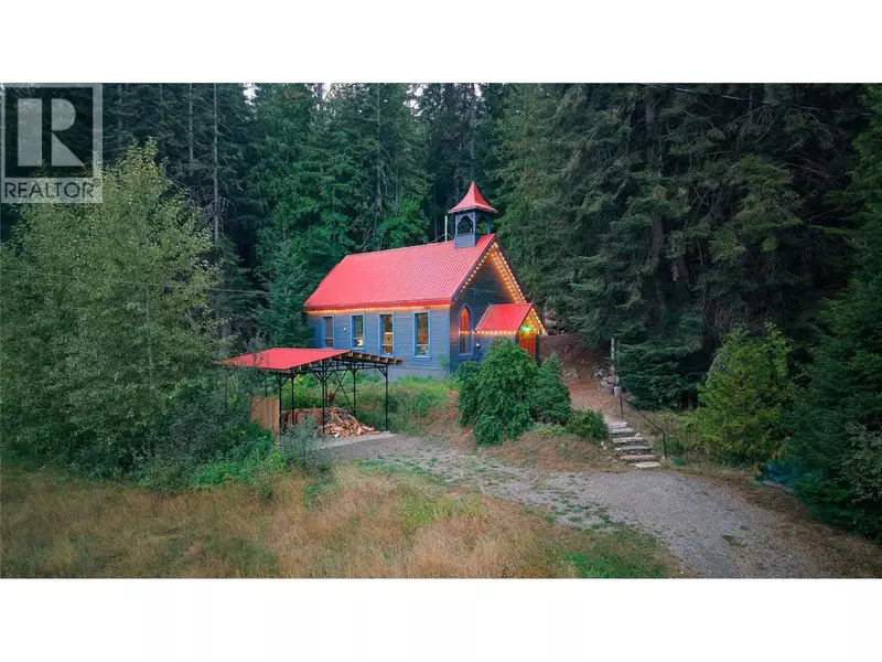 317 Fir Street, Ymir, BC V0G2K0