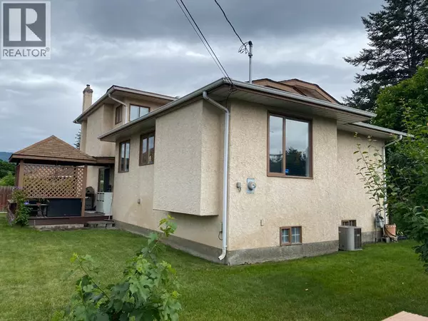 Kelowna, BC V1W3M9,3343 Gordon Drive
