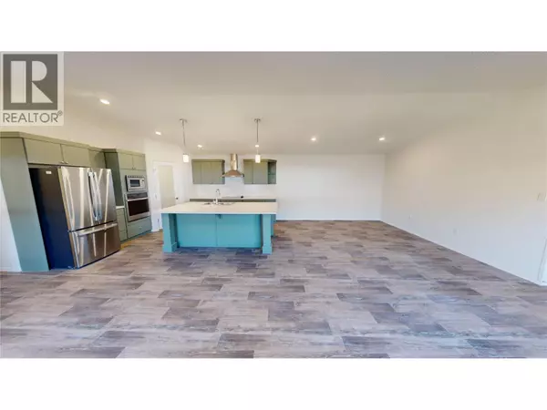 Elkford, BC V0B1H0,20 Cherokee Drive