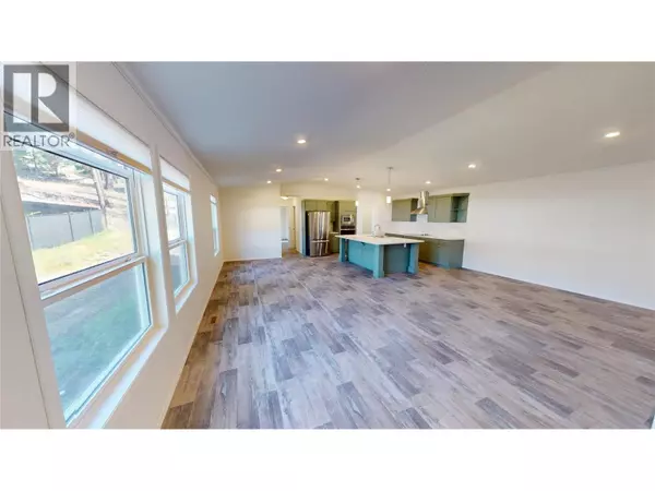 Elkford, BC V0B1H0,20 Cherokee Drive