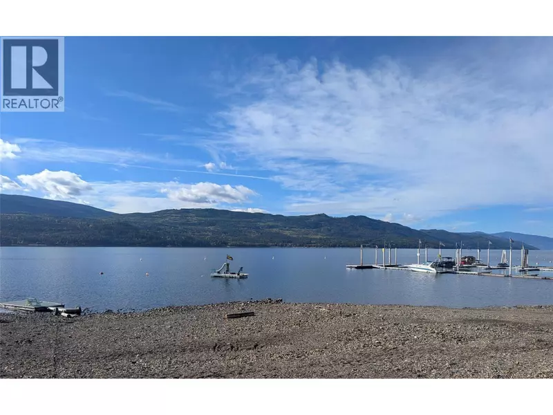 7780 Bentley Road, Anglemont, BC V0E1M8