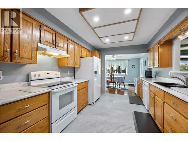 Kamloops, BC V2B7J1,2402 Parkview Drive