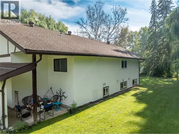 Salmon Arm, BC V1E2X9,727 Grandview Bench Road