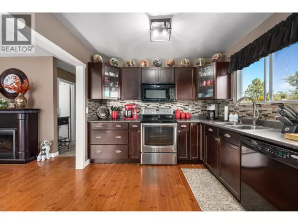 Kamloops, BC V2E1M5,392 Waddington Drive