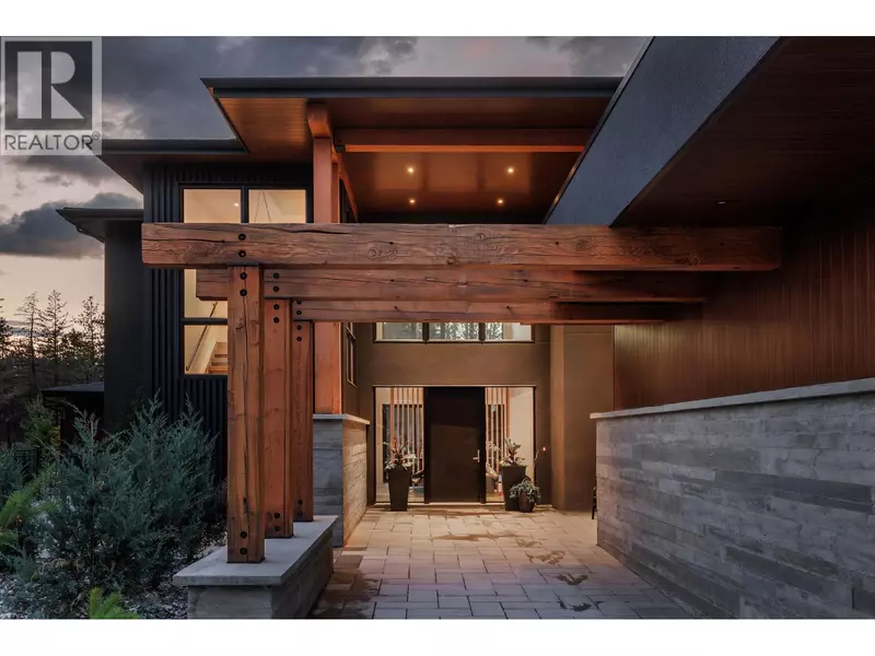 10248 Beacon Hill Drive, Lake Country, BC V4V0A9