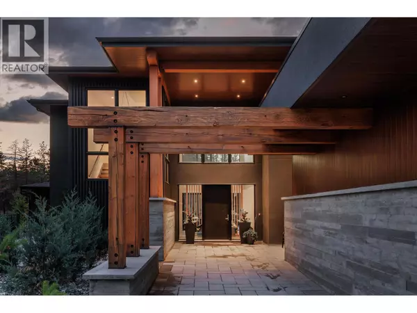 10248 Beacon Hill Drive, Lake Country, BC V4V0A9