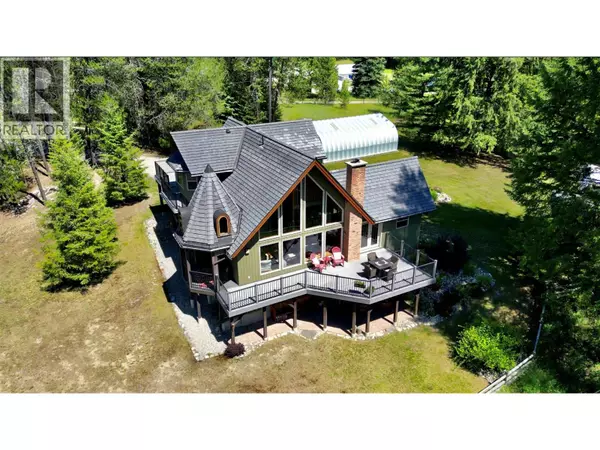 Krestova, BC V0G1H2,3306 Krestova Road