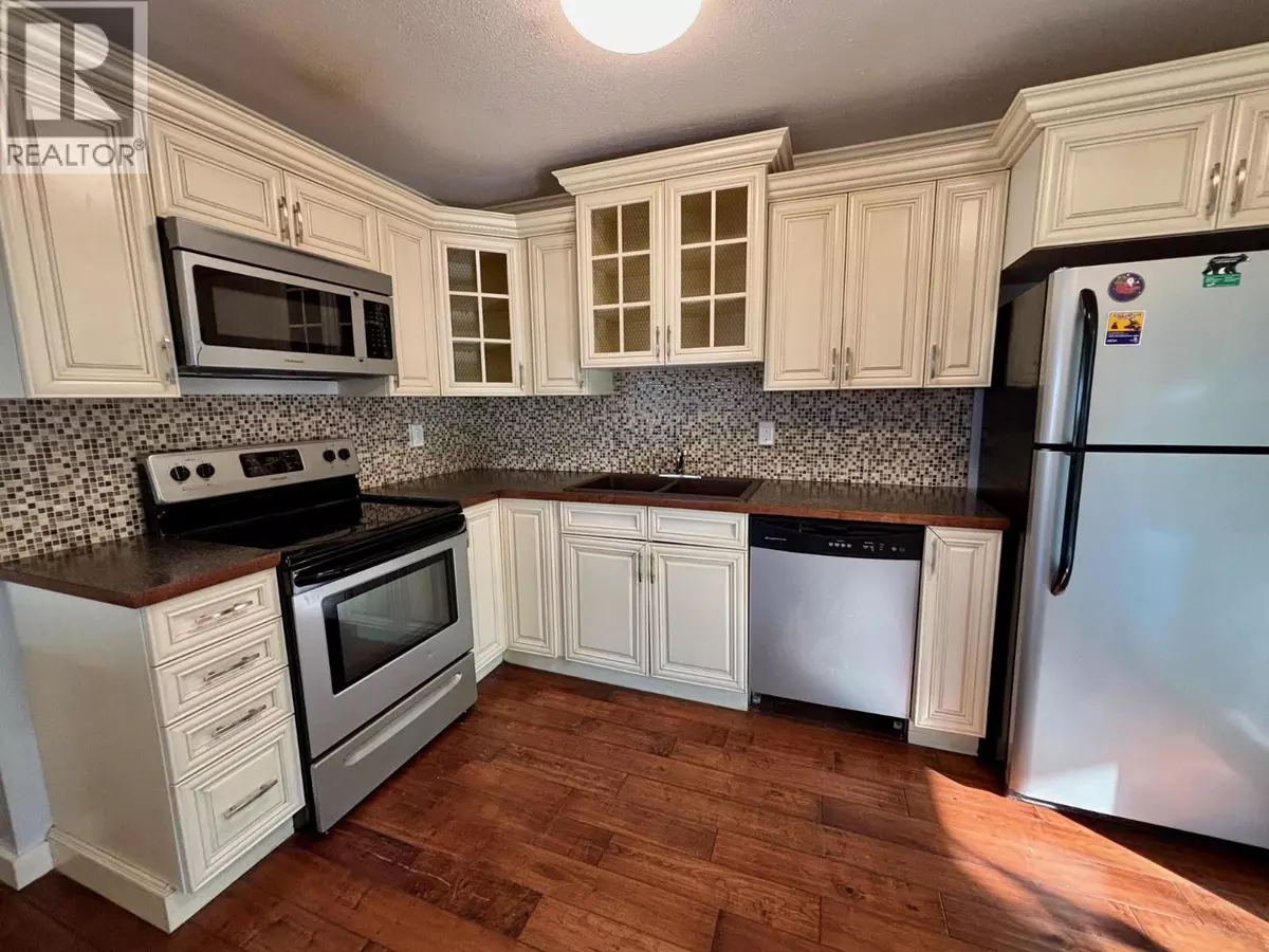 Revelstoke, BC V0E2S0,241 23 N HWY #5