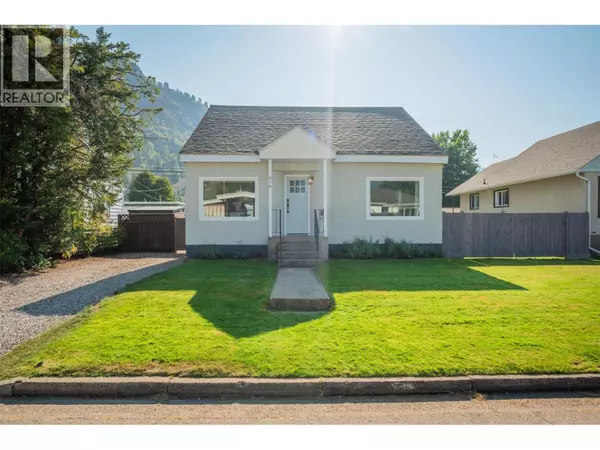 516 Portia Crescent, Trail, BC V1R1A9