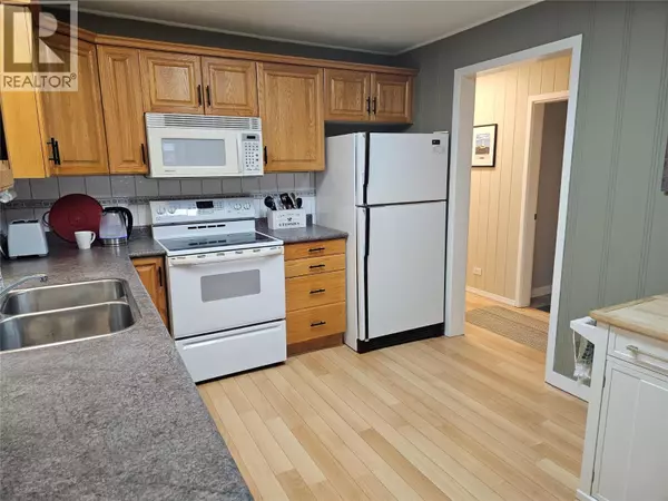 Nakusp, BC V0G1R0,301 5TH Street NW