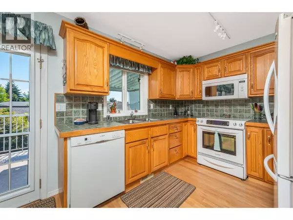 Vernon, BC V1T8C9,1100 43 Avenue