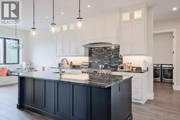 Kelowna, BC V1P1J2,7839 Falcon Ridge Crescent