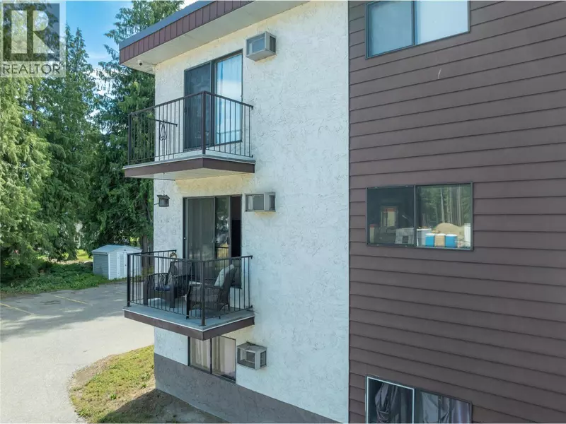 409 Main ST #204, Sicamous, BC V0E2V0