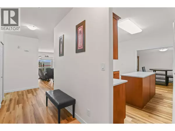 Kelowna, BC V1X7Y4,1963 Durnin RD #303