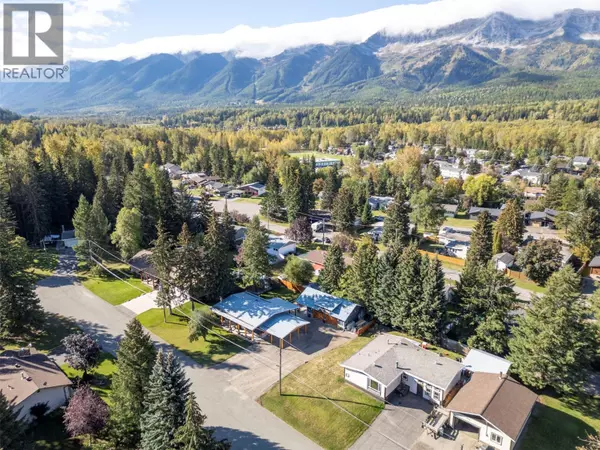 Fernie, BC V0B1M0,3 Elkview Crescent
