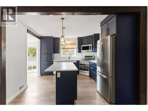 Kelowna, BC V1Y5H3,765 Birch Avenue