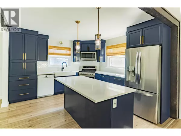 Kelowna, BC V1Y5H3,765 Birch Avenue