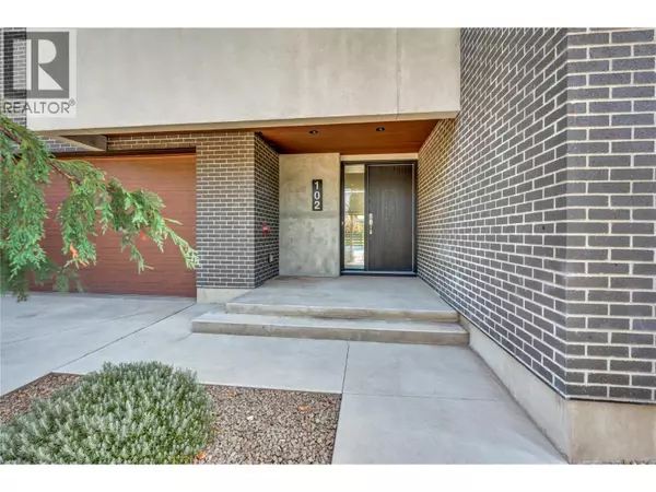 Penticton, BC V2A5W9,166 Power ST #102