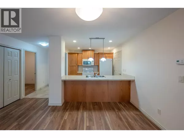 Penticton, BC V2A9E6,2125 Atkinson ST #603
