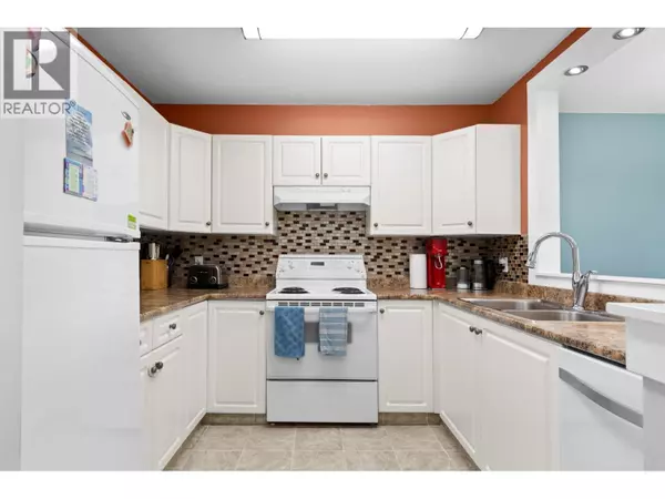 Kelowna, BC V1Y1Y3,400 Sutton CRES #209