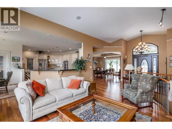 Kelowna, BC V1W4K7,370 Sandpiper Street