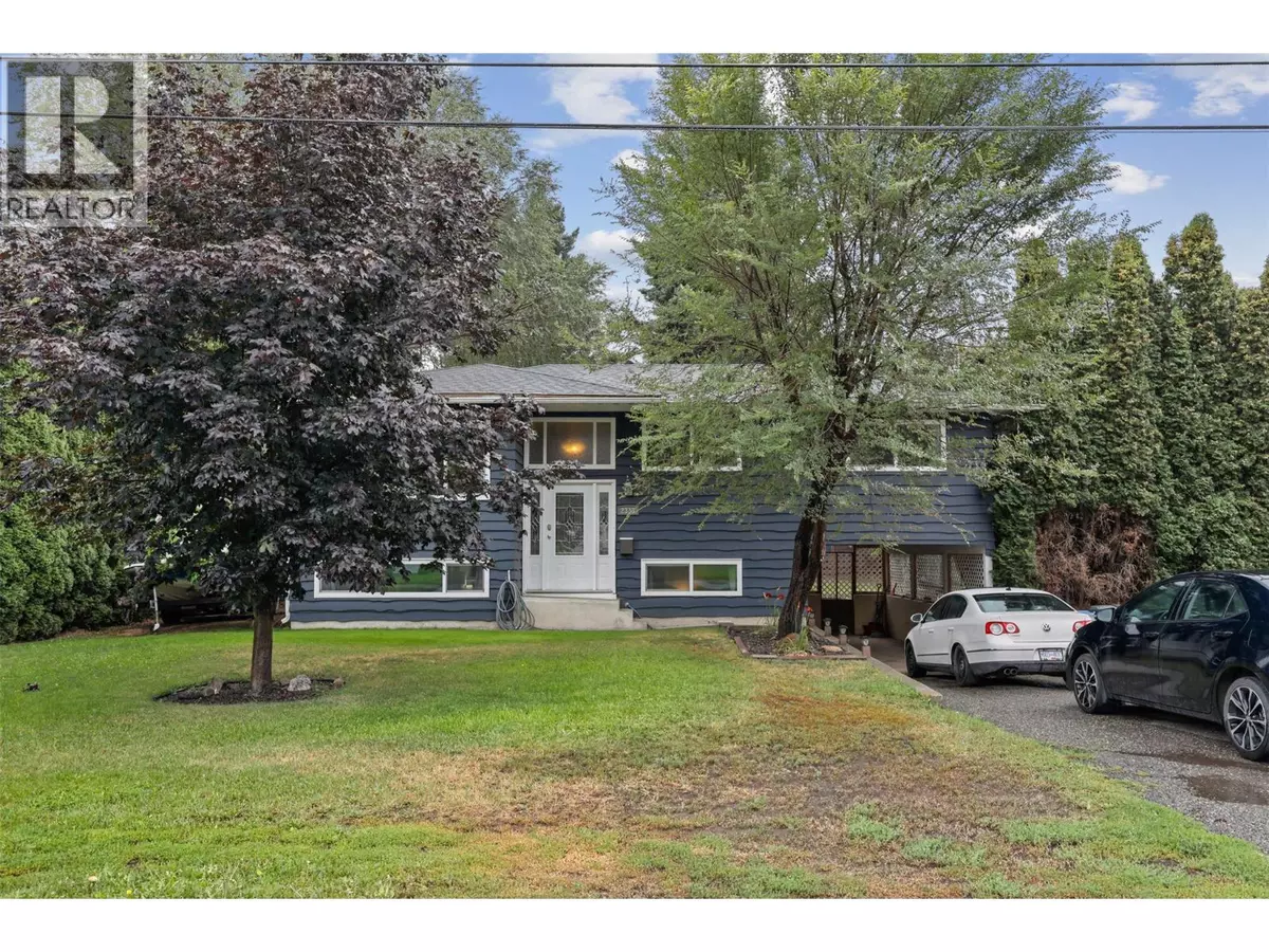 Kamloops, BC V2B4Y9,2335 Rosewood Avenue