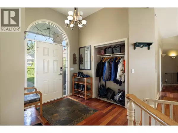 Kelowna, BC V1V1N1,2391 Nahanni Court