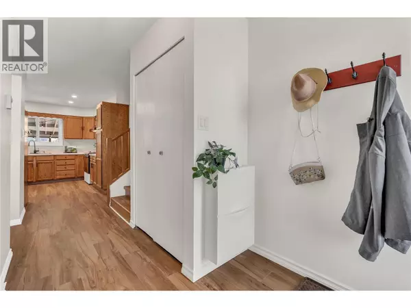 Keremeos, BC V1L2B3,531 3rd Avenue