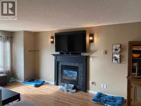 Chetwynd, BC V0C1J0,5404 Hillside Avenue