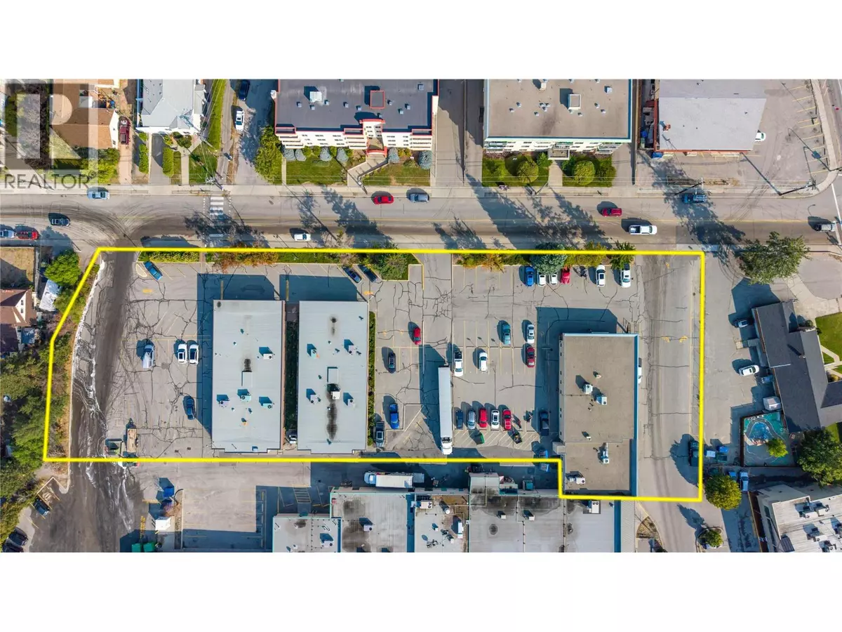 Penticton, BC V2A2T6,40 Calgary Avenue