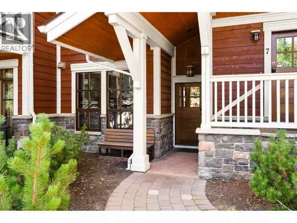 Kamloops, BC V0E5N0,5005 VALLEY DR #3