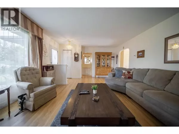 Cranbrook, BC V1C1R2,317 9th Street S