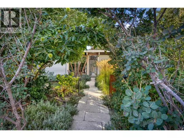 Naramata, BC V0H1N0,2843 Arawana Place