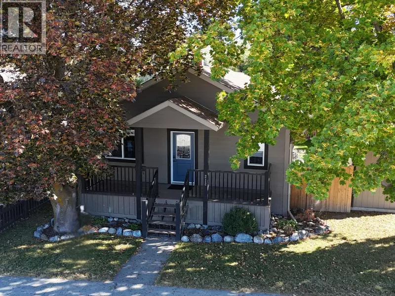 212 16TH Avenue N, Cranbrook, BC V1C3W5