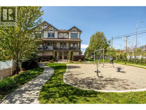 Kelowna, BC V1P1R4,1651 Lynrick RD #154