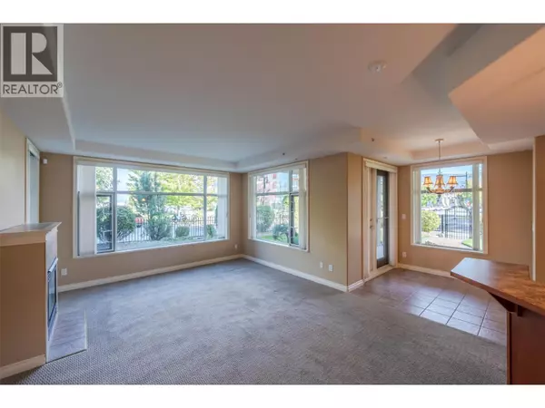 Penticton, BC V2A1B6,100 Lakeshore DR West #115