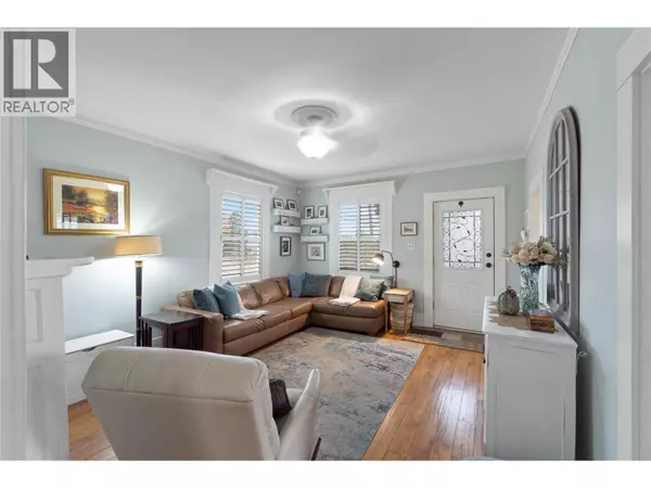 Kamloops, BC V2C3G2,905 Munro Street