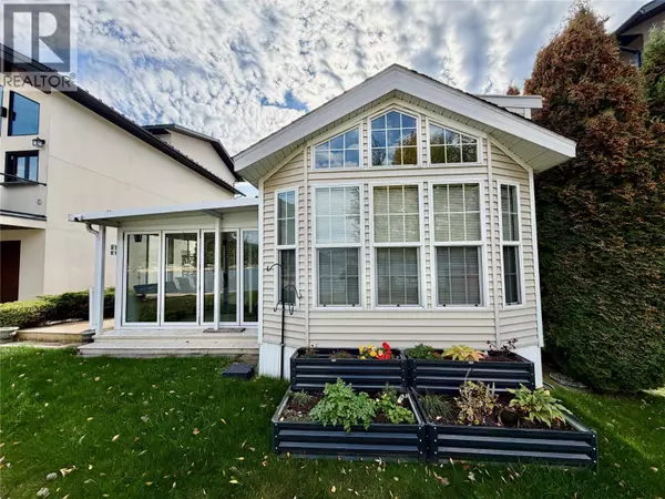 Mara, BC V0E2K0,8192 Highway 97A RD #LS33