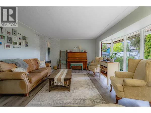 Kamloops, BC V2C4N5,1834 RUSSET Wynd