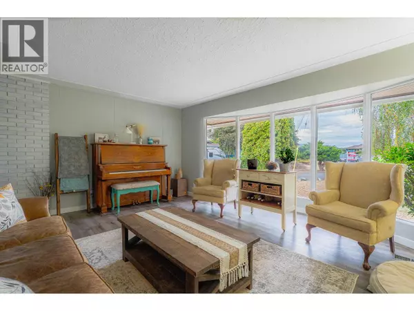 Kamloops, BC V2C4N5,1834 RUSSET Wynd