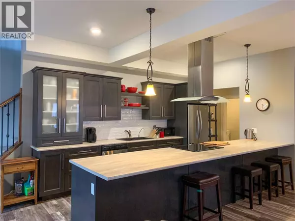 Pouce Coupe, BC V0C2C0,4803 46 Avenue