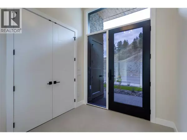 Kelowna, BC V1P1R6,1123 Greenock Court Lot# 5